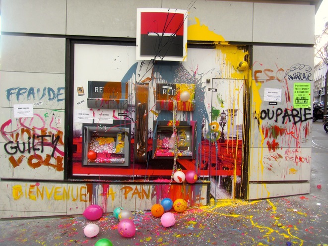 Fichier:Banque Soge.jpg