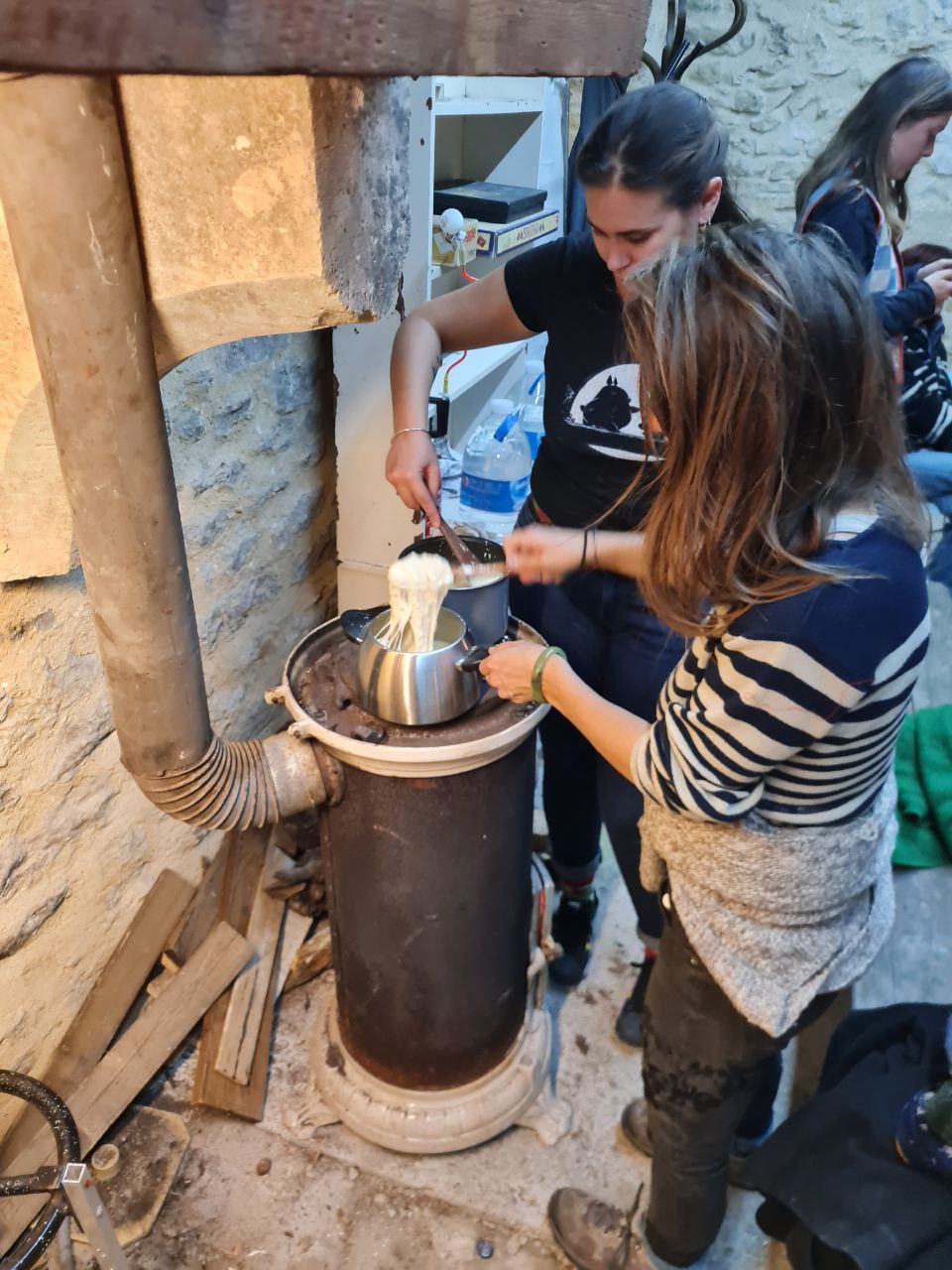 Fichier:FondueSaint-Montan 2.jpg