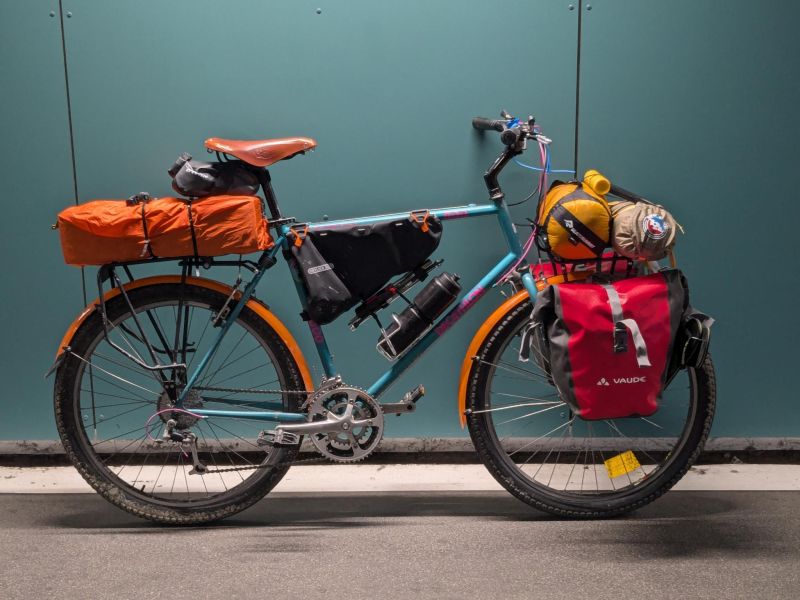 Fichier:Decathlon Riverside 500 1992 avec bagages.jpg